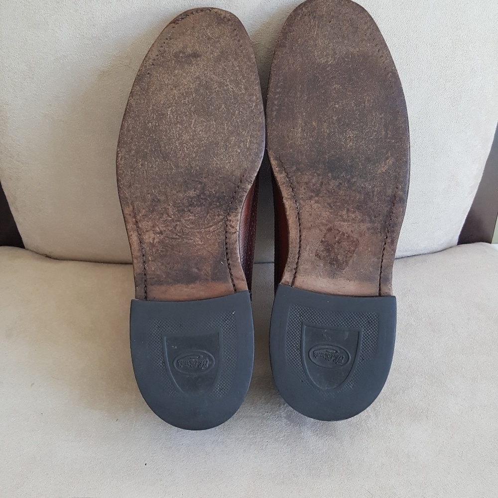 Men's O'Sullivan Wingtip Shoes. Size 9.5 - Picture 6 of 6